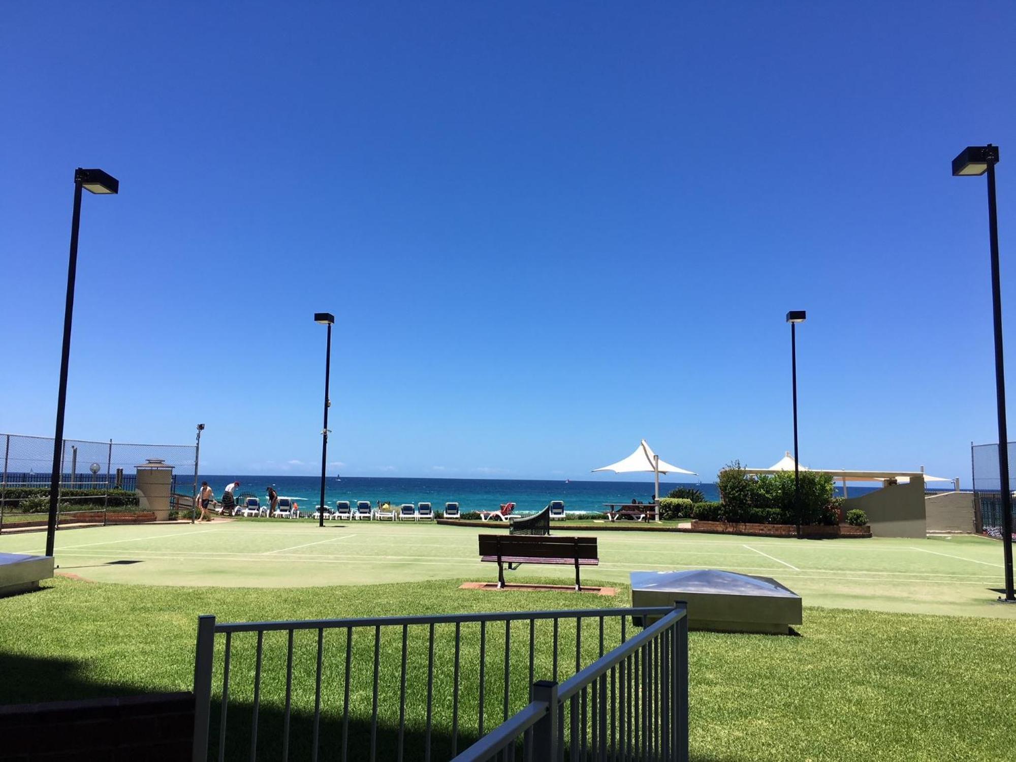 Breakers North Absolute Beachfront Apartments - Official Gold Coast Extérieur photo