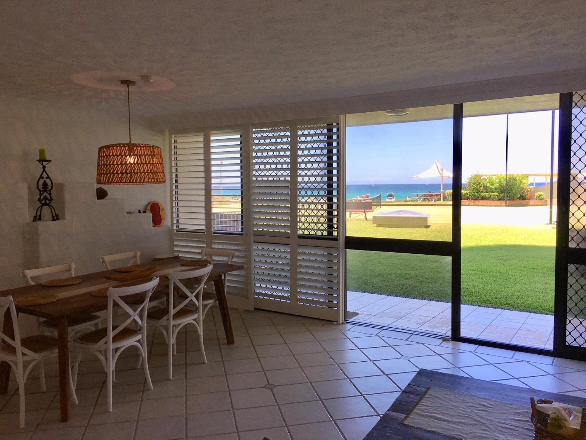 Breakers North Absolute Beachfront Apartments - Official Gold Coast Extérieur photo